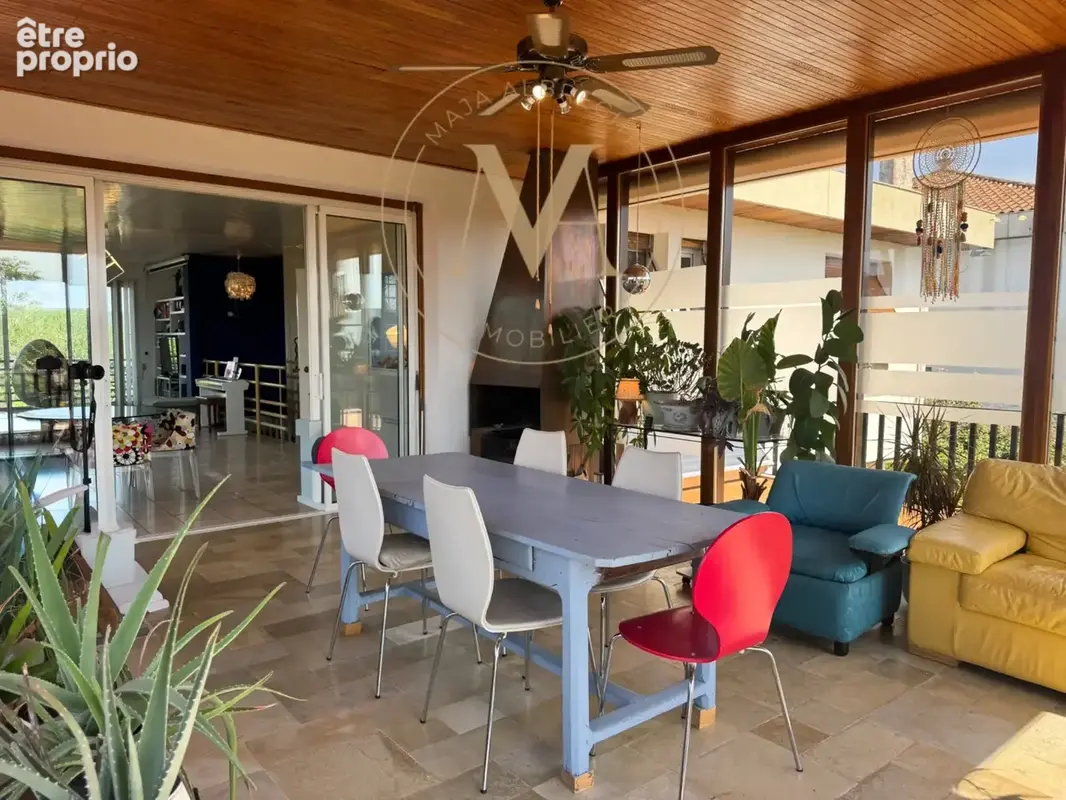 Une maison d’architecte des années 70, entre lumière, nature et vie de famille MONTAYRAL (47) - photo 9