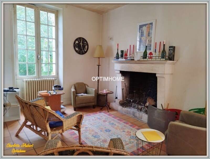 Maison à SAINT-AULAYE