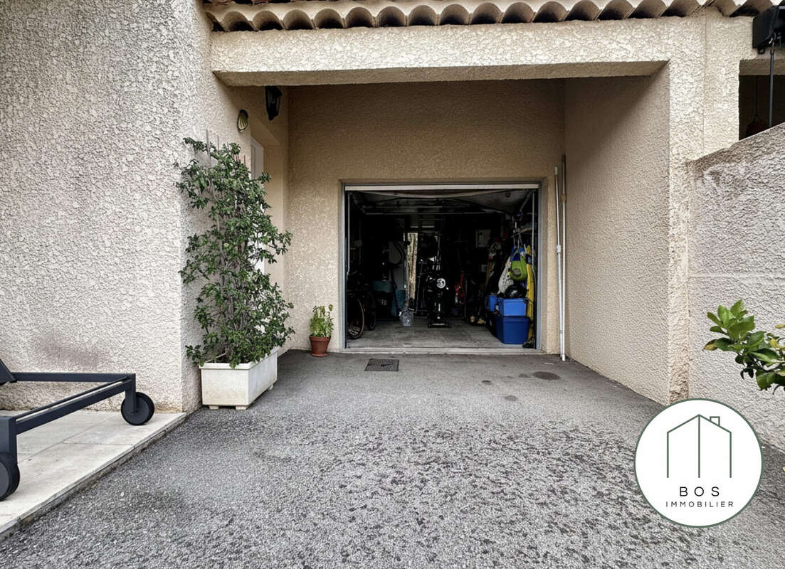 Maison 101 m² à Salon-De-Provence  - photo 6