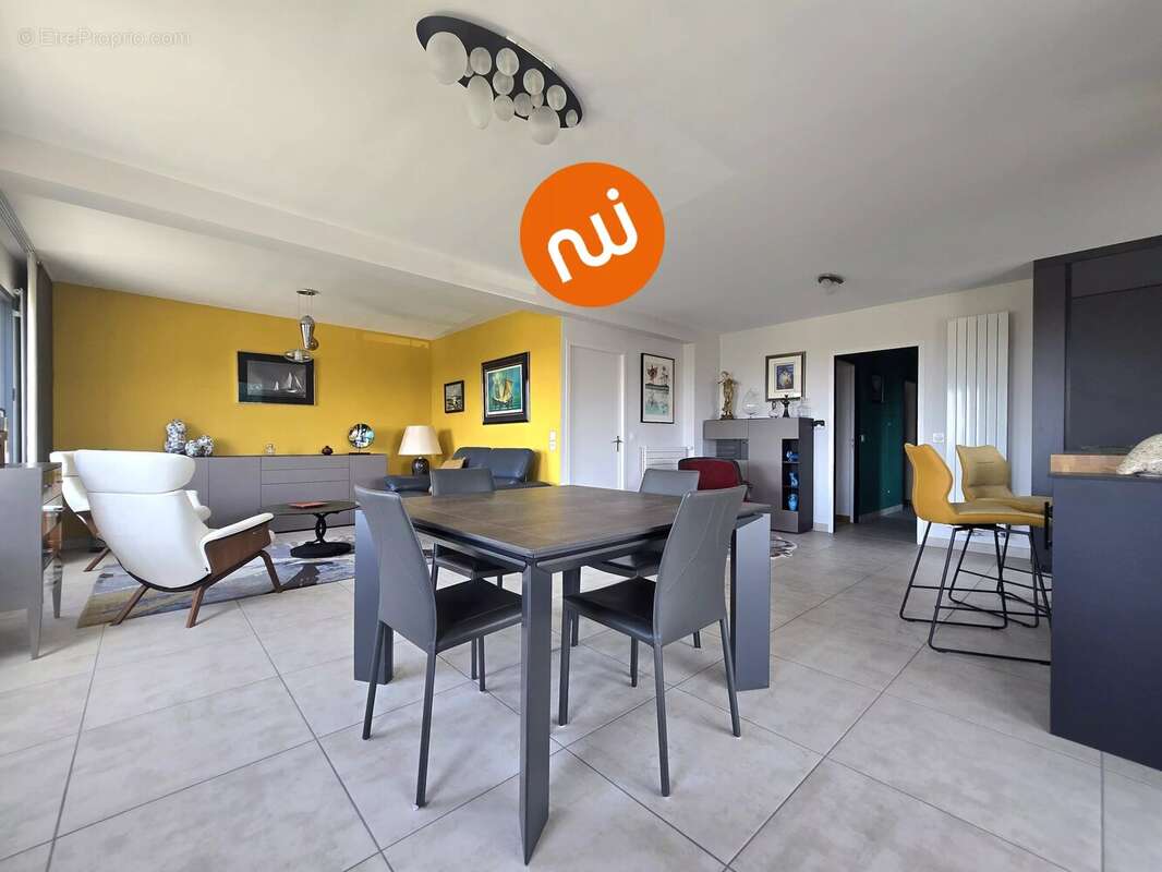 Appartement à DARDILLY