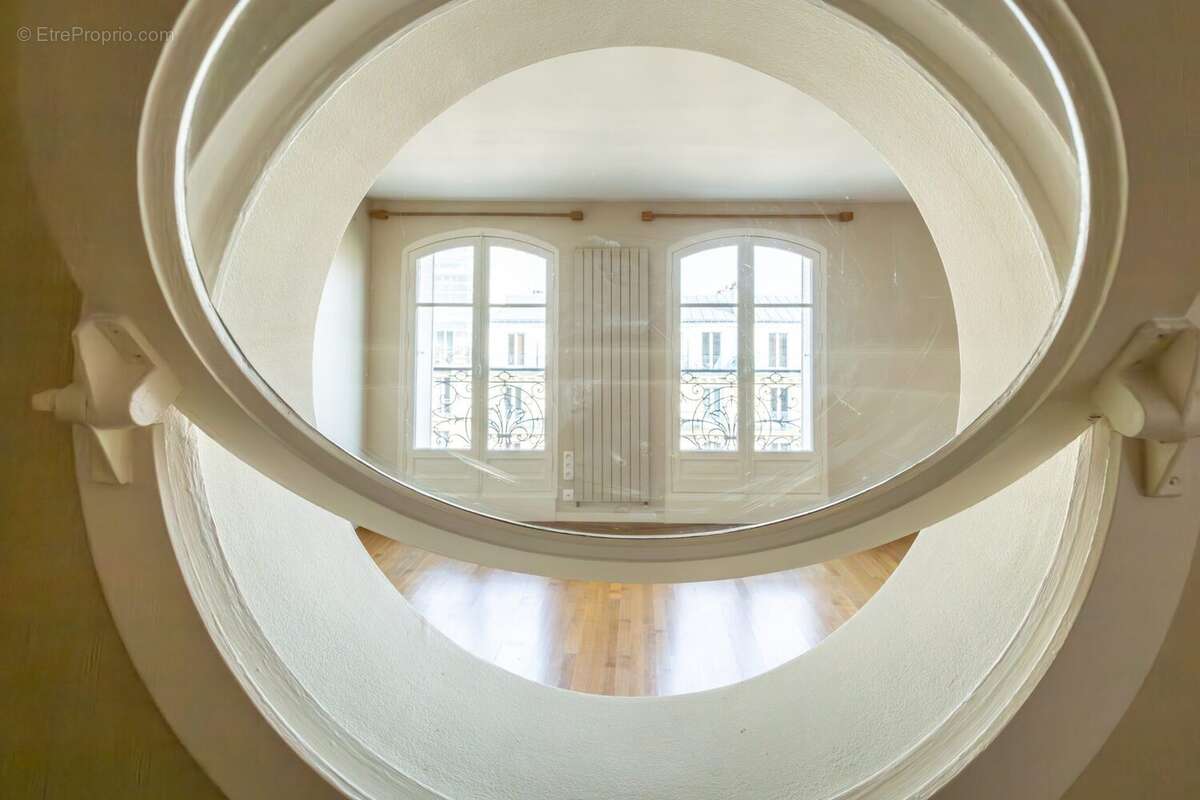 Appartement à PARIS-12E