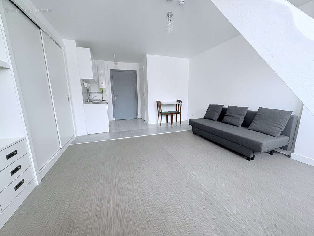 Appartement à ROMILLY-SUR-SEINE