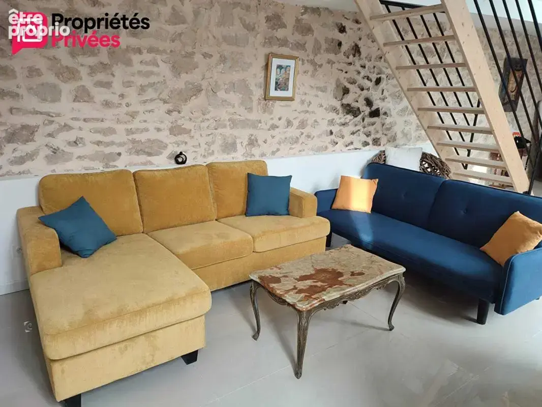 Appartement entièrement rénové avec mezzanine, balcon et stationnement gratuit à Nîmes Pompidou / Jardins de la Fontaine - photo 5