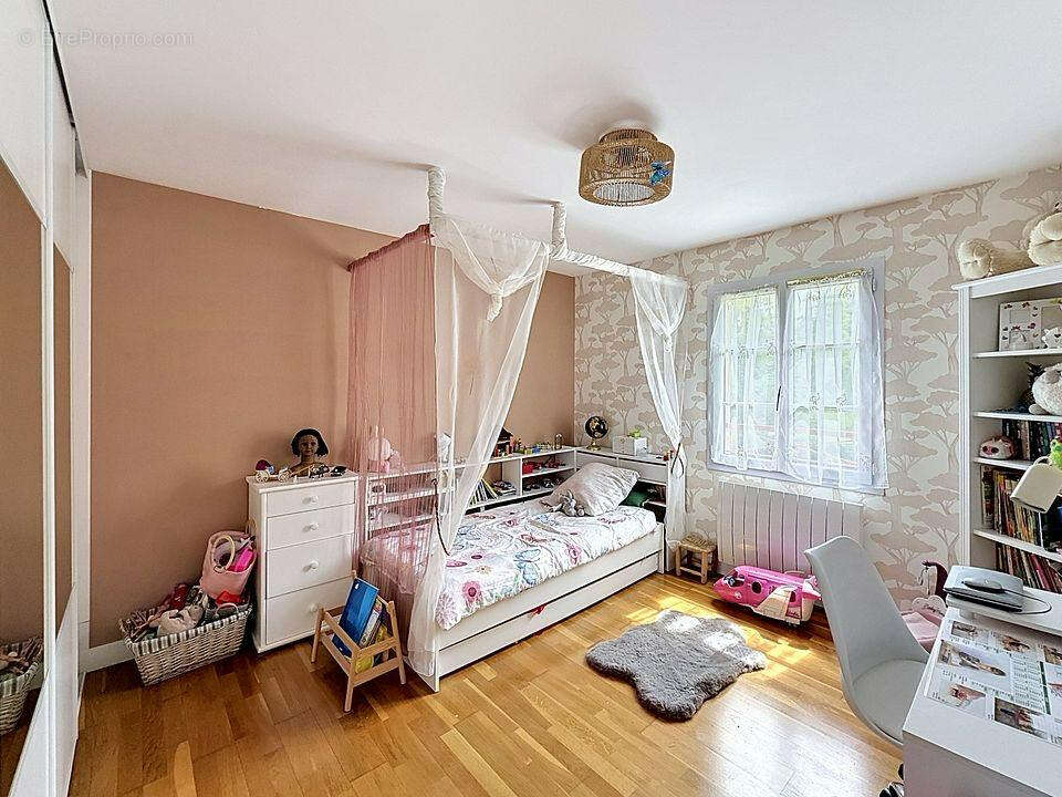 Maison à LA SAUSSAYE