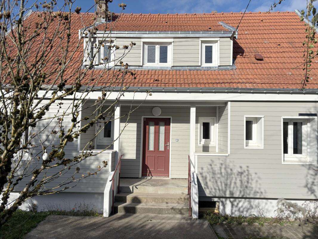 Maison à MONT-SAINT-MARTIN