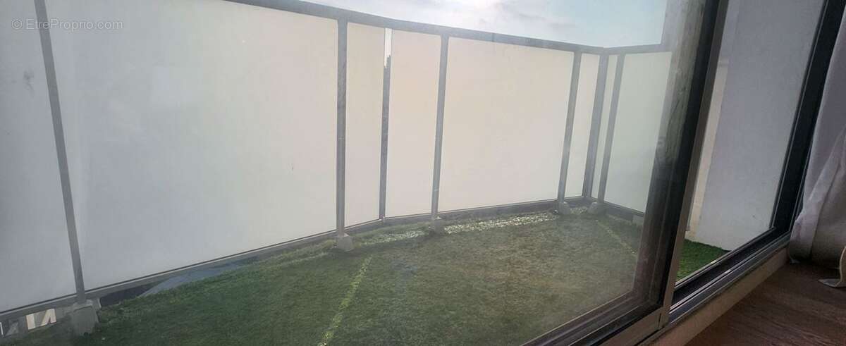 Appartement à PARIS-19E