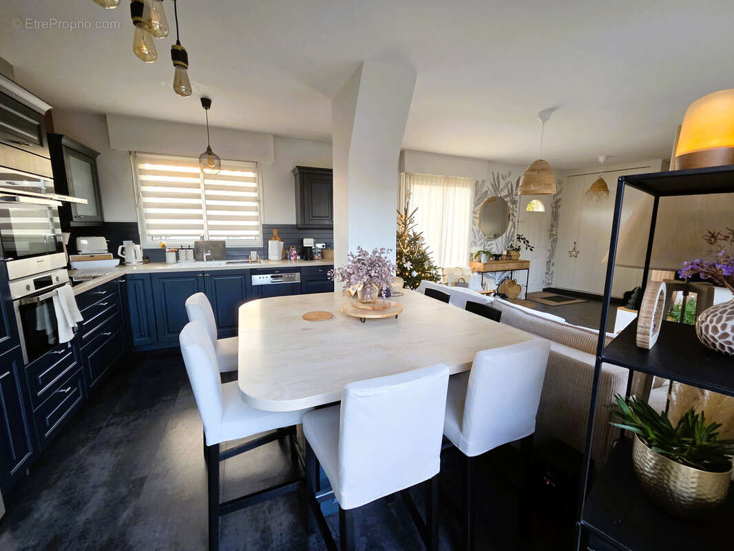 Maison à SAVIGNY-SUR-ORGE