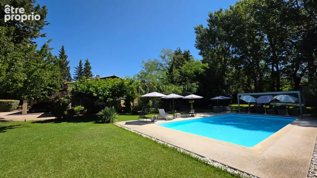 Superbe maison ancienne de charme sur terrain de 18 000 m² avec piscine et jardin arboré - photo 13