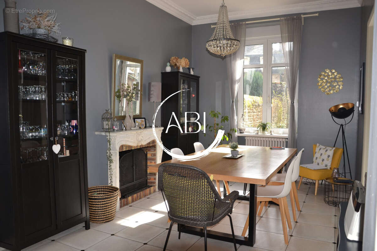 Maison à LA FERTE-MACE