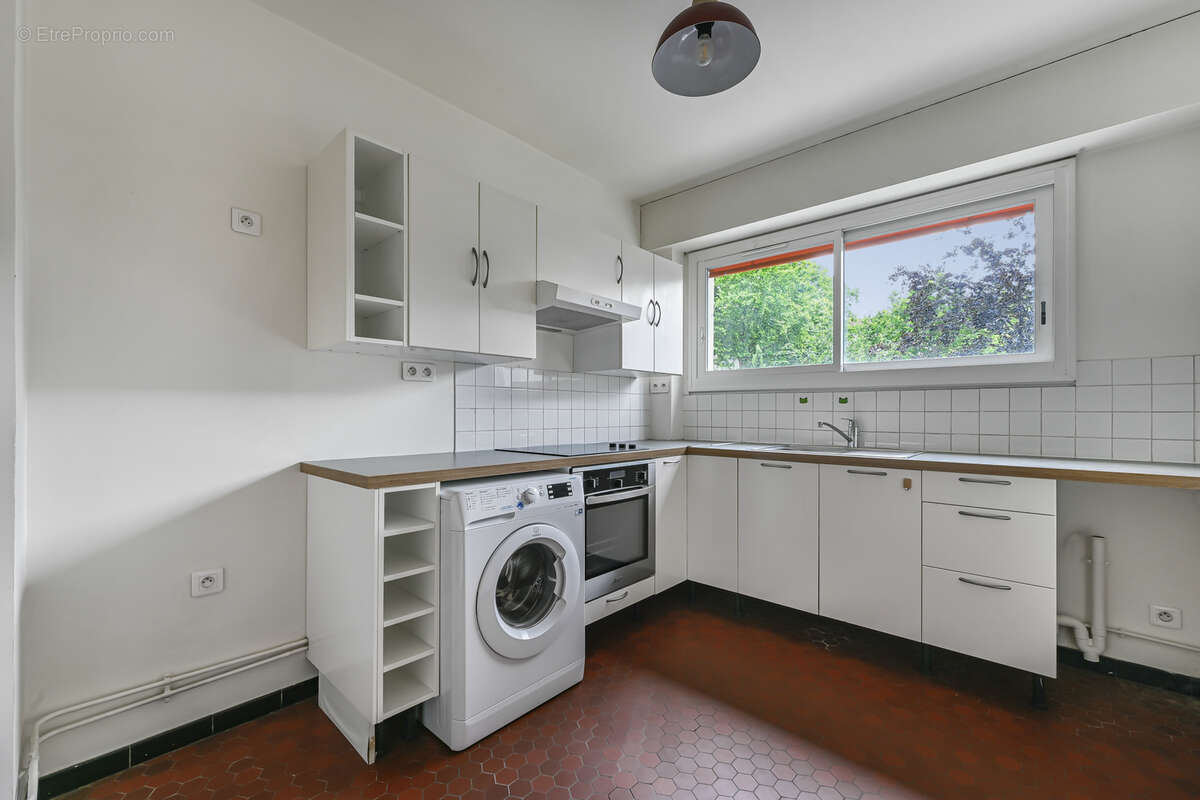 Appartement à PARIS-12E