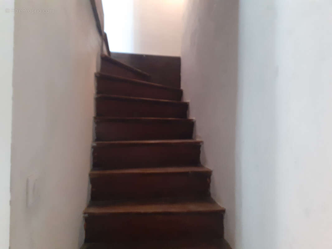 Maison de ville en cours de rénovation - photo 8