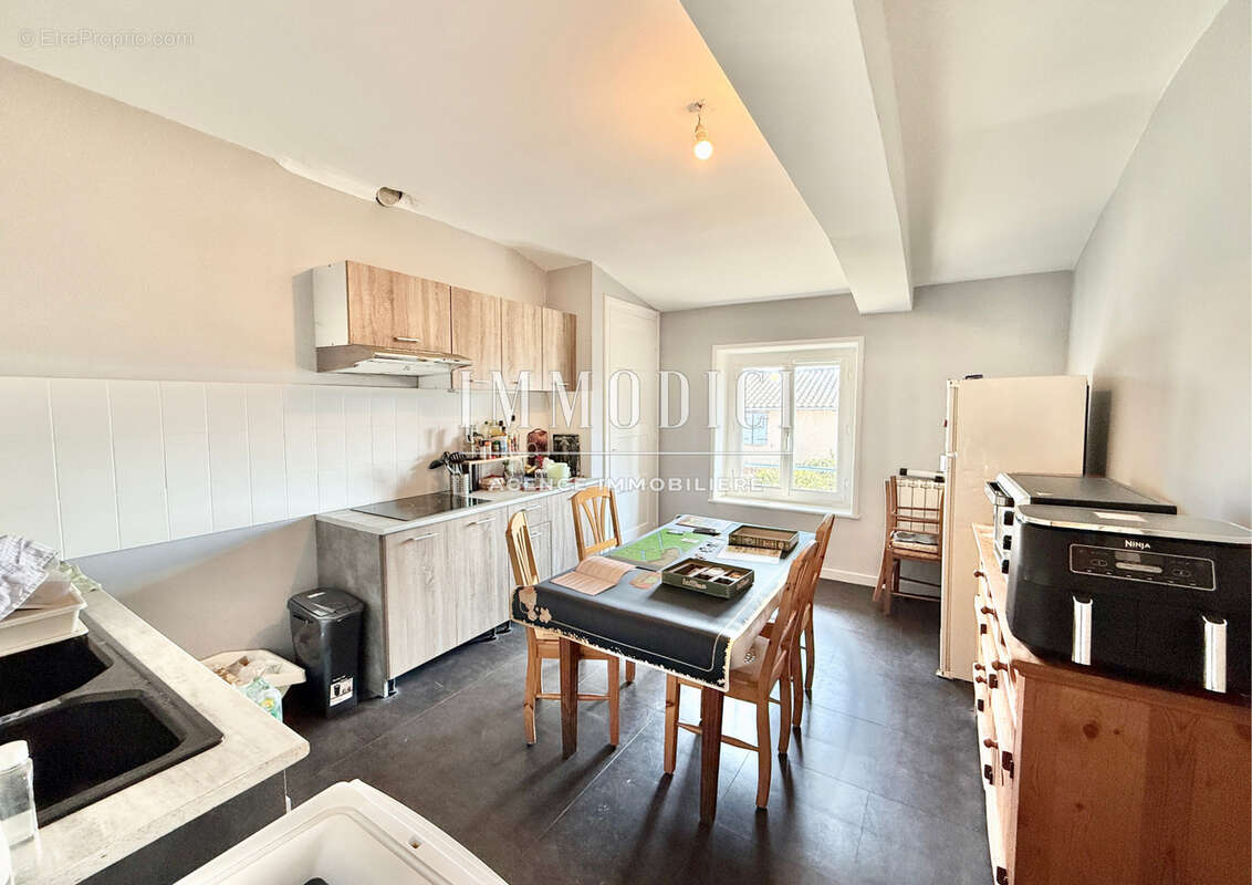 Appartement à THOISSEY