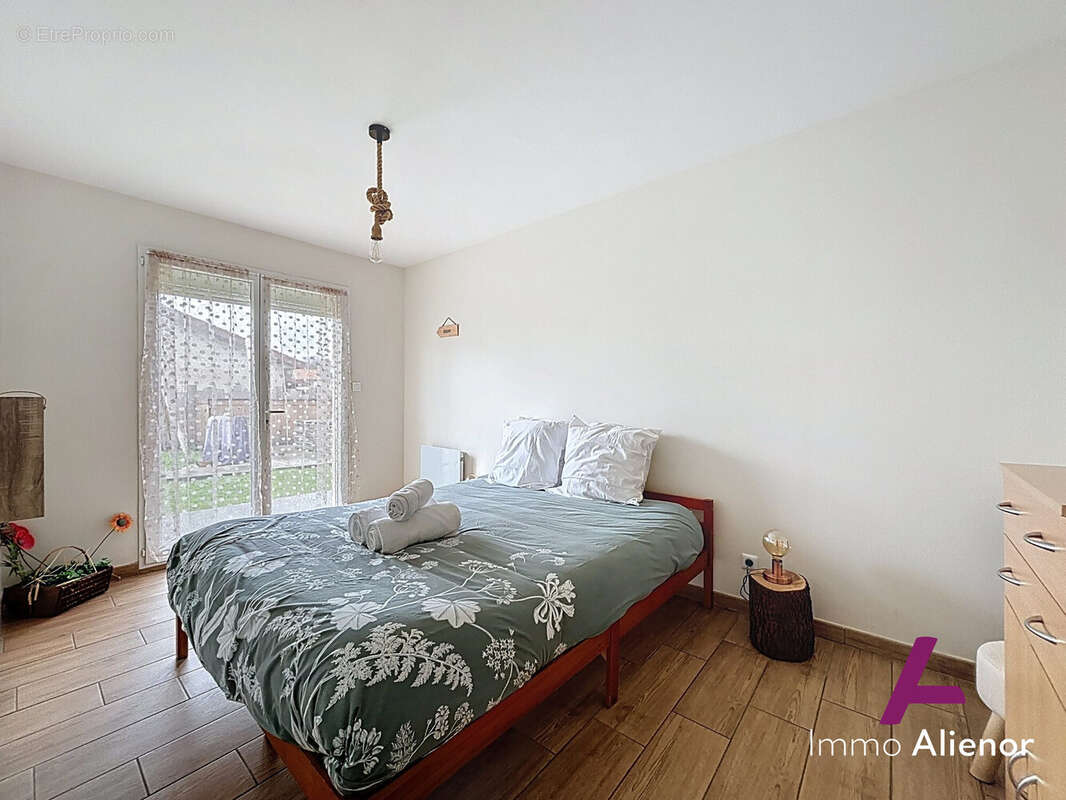 Maison à SAINT-MEDARD-EN-JALLES