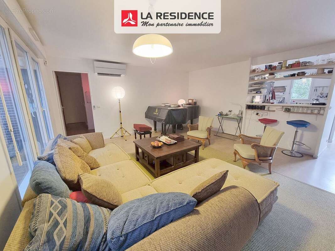 Appartement à STAINS