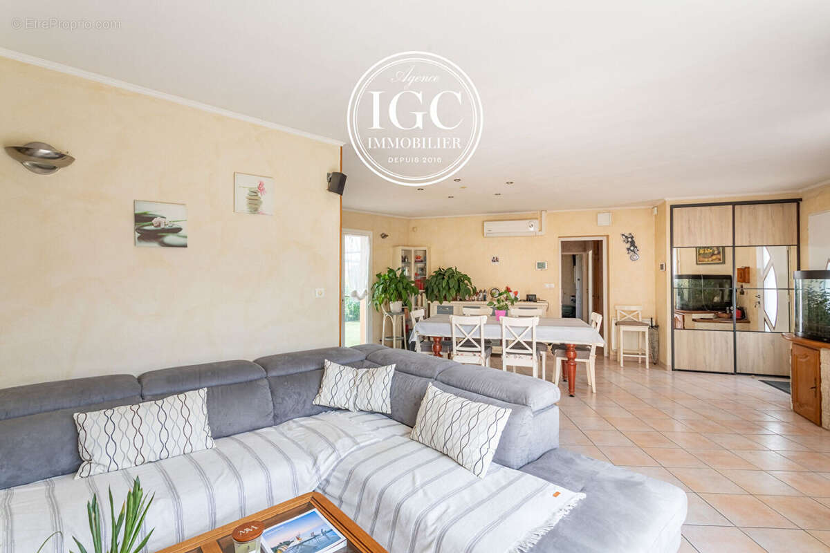 Maison gignac la nerthe 5 pièce(s) - photo 6