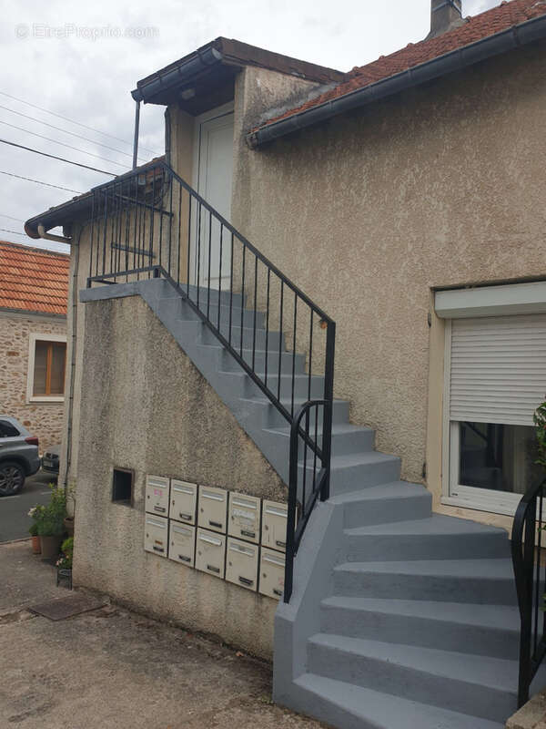Appartement à SAINTRY-SUR-SEINE