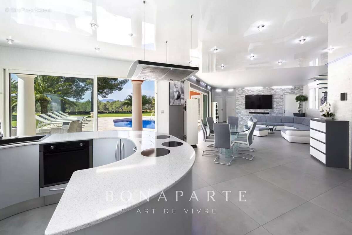 Villa 5 pieces avec piscine - photo 8