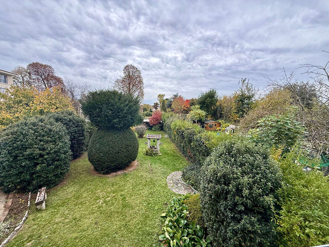 Maison à BRIE-COMTE-ROBERT