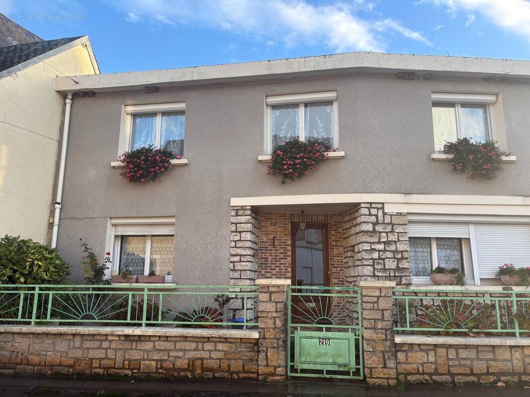 Photo 1 - Maison à LIGNIERES