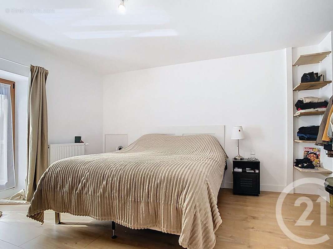 Maison à LA CHAPELLE-GAUTHIER