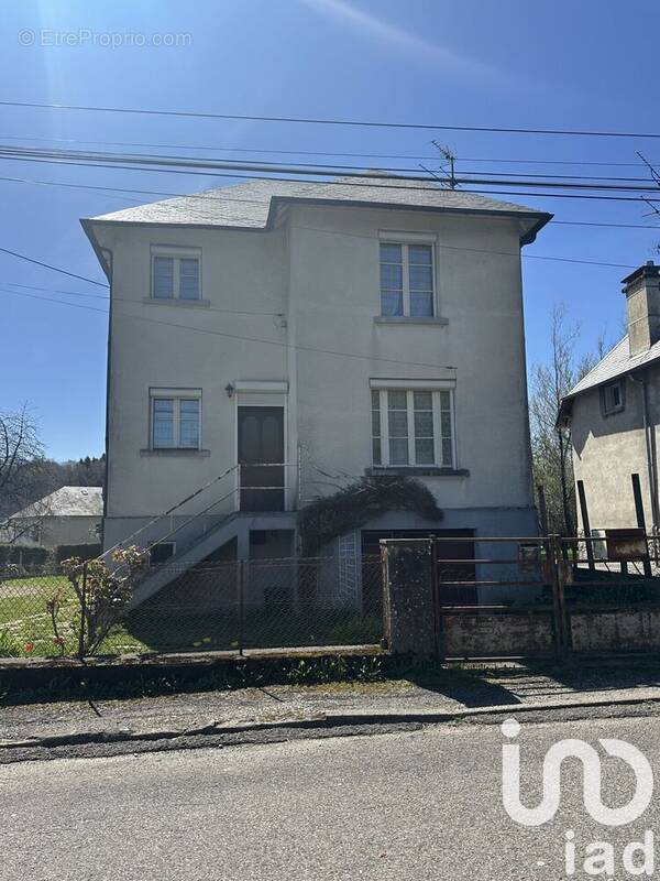 Photo 1 - Maison à EGLETONS