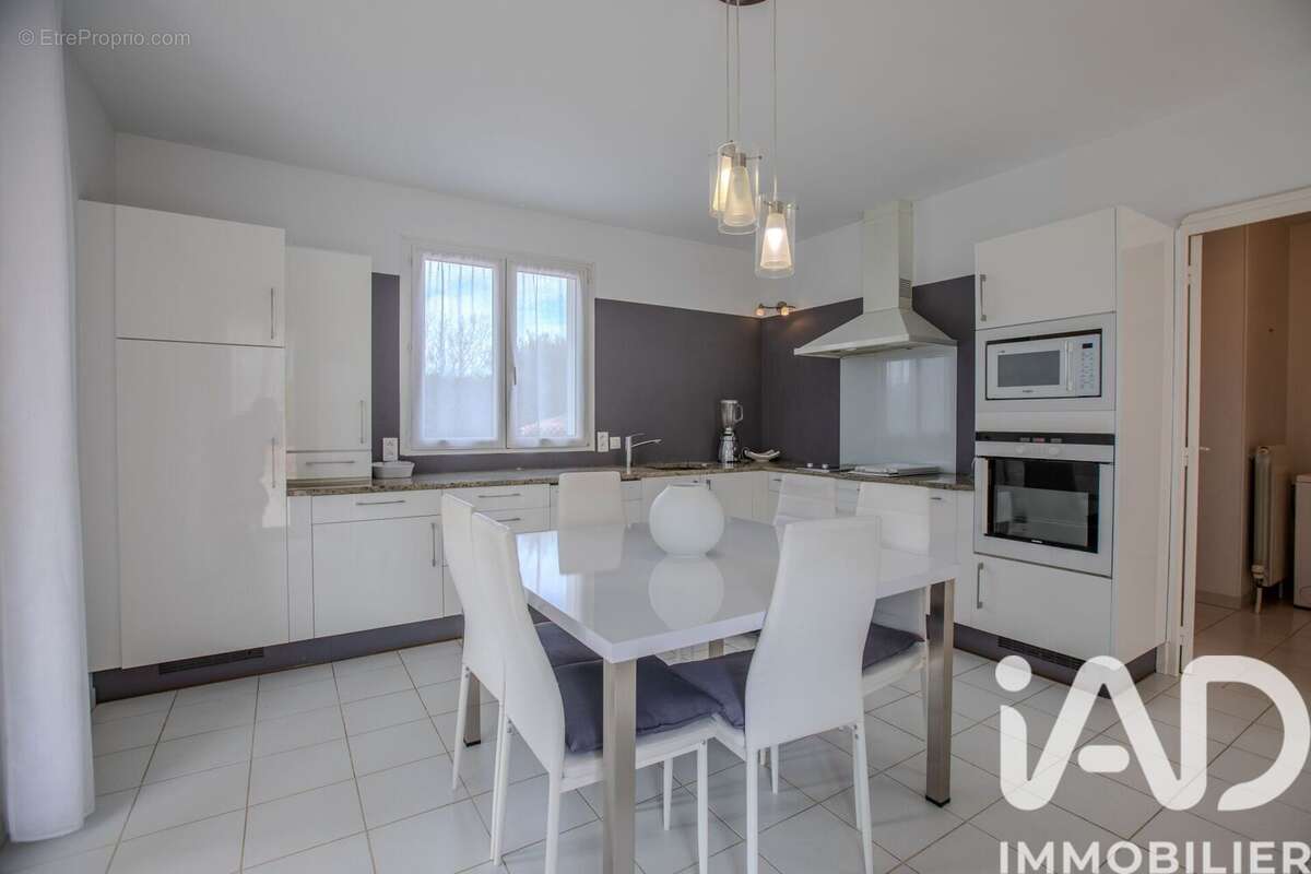 Photo 7 - Maison à SAINTE-CECILE-LES-VIGNES