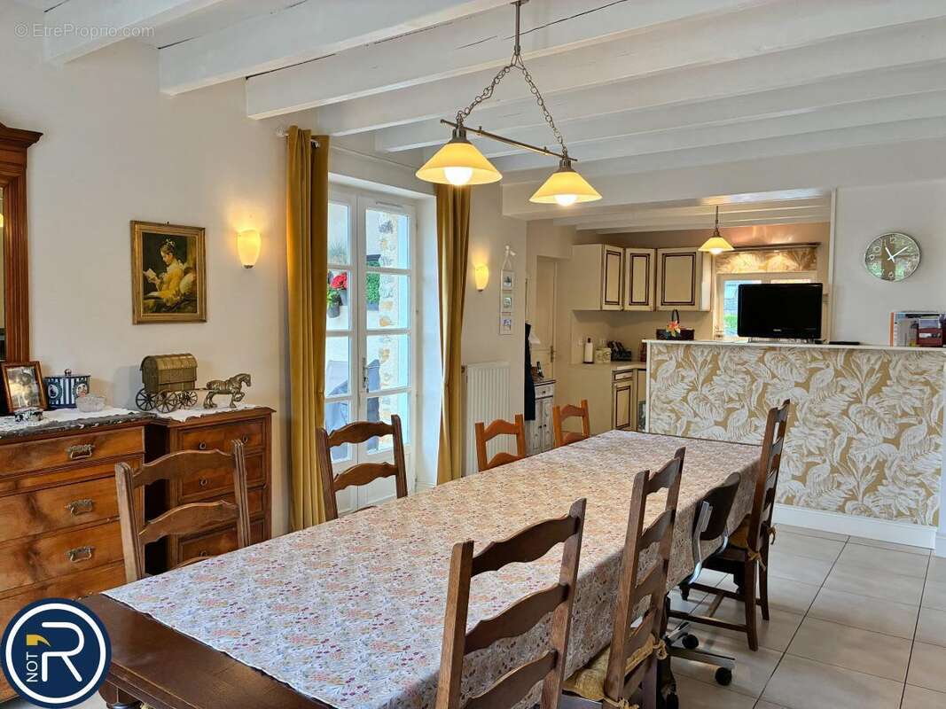 Maison à BONCHAMP-LES-LAVAL