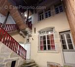 Appartement à POLIGNY