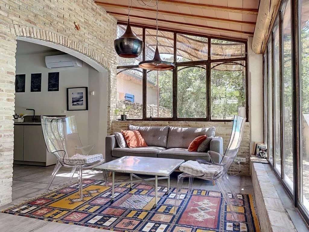 Maison à CABRIERES-D'AVIGNON