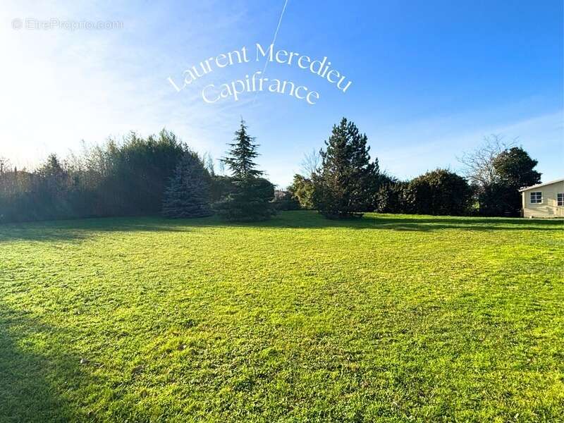 Maison à CUBZAC-LES-PONTS