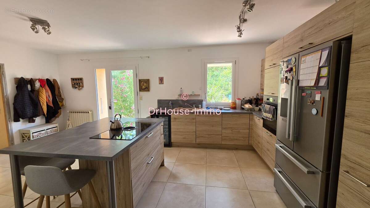 Maison 174 m² à Orange  - photo 7