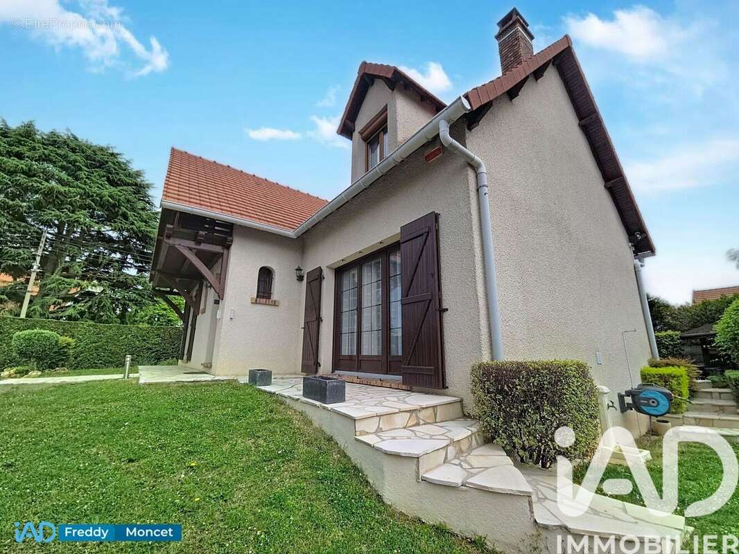 Photo 2 - Maison à ATHIS-MONS