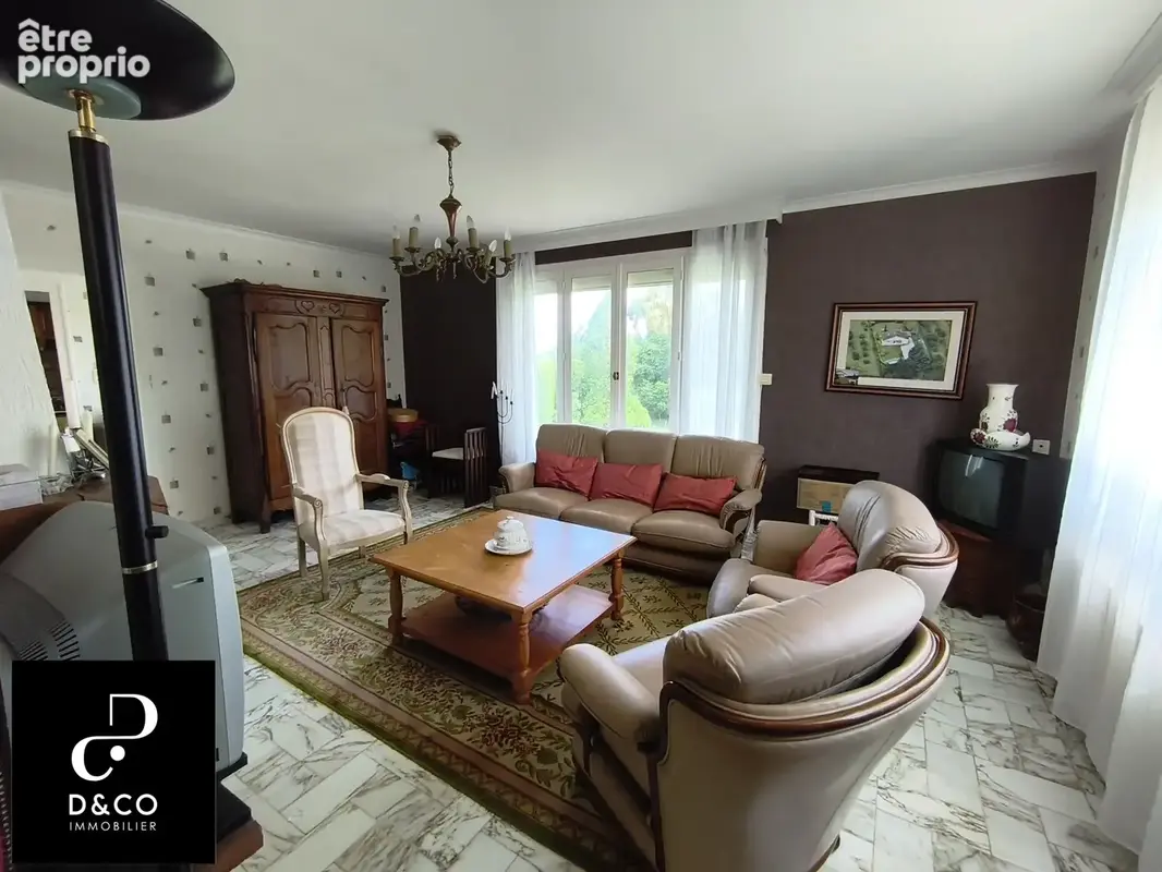 Maison à rénovée, beau terrain - photo 5
