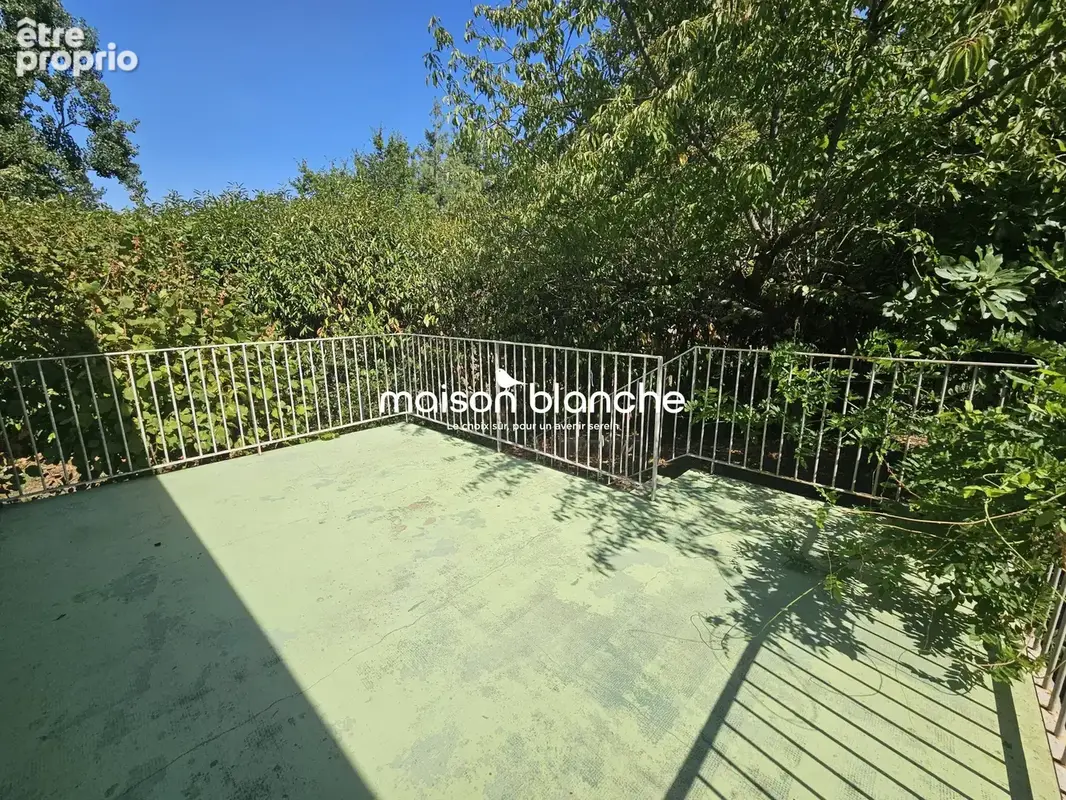 Maison 7 pièces 174 m² à vendre à Saint-Barthelemy-D'anjou (49124) - photo 4