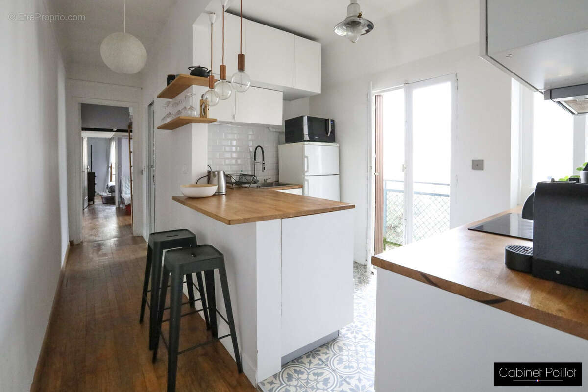 Appartement à PARIS-18E