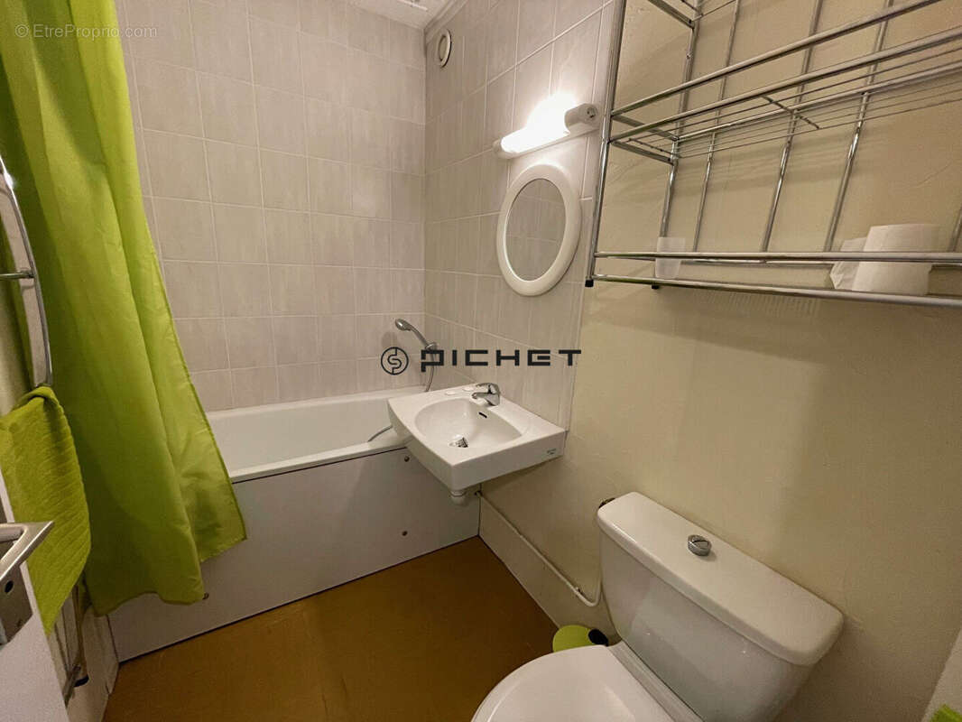 Appartement à ARETTE