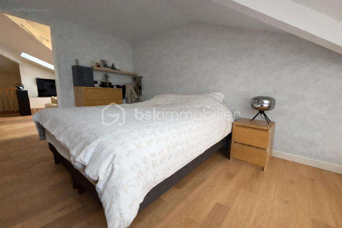 Appartement à MAGNY-LE-HONGRE