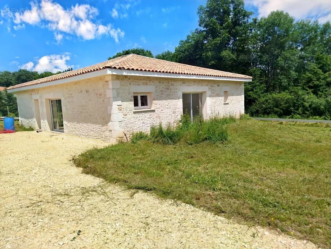 Maison à LA FORCE