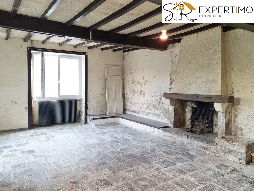 Maison à BLOT-L'EGLISE