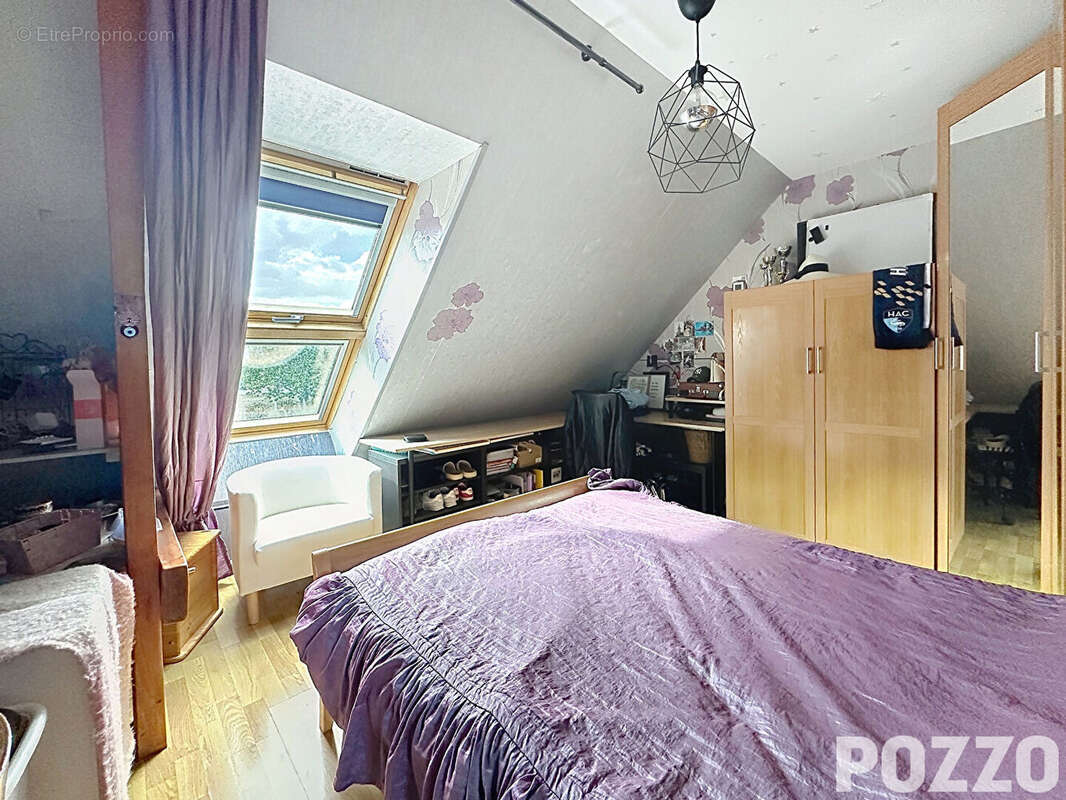 A Vendre - Bacilly - Maison 7 pièce(s) 187 m² - Piscine - Vie de plain pied - photo 15