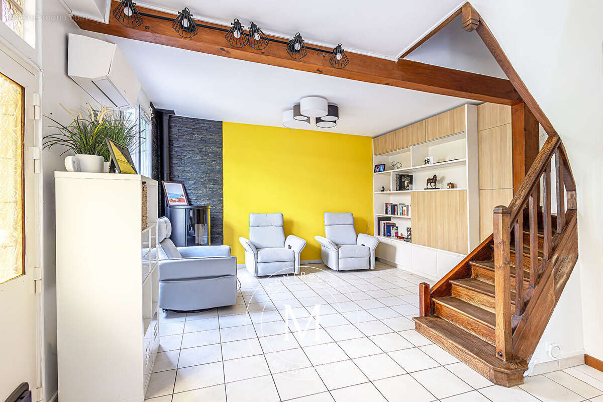 Maison à MONTROUGE