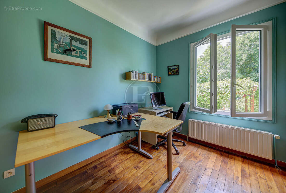 Superbe Maison familiale - 4 Chambres - Centre Ville - photo 7