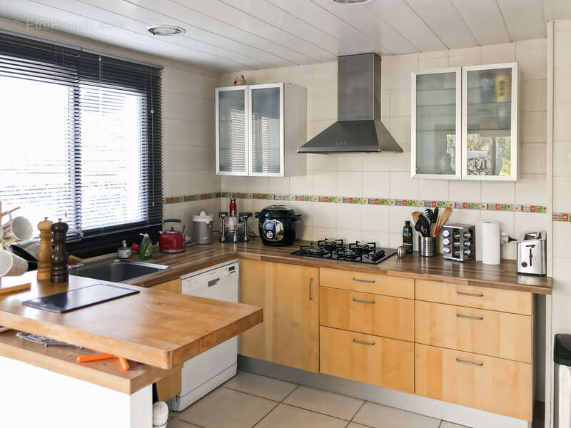 Maison à PREVESSIN-MOENS