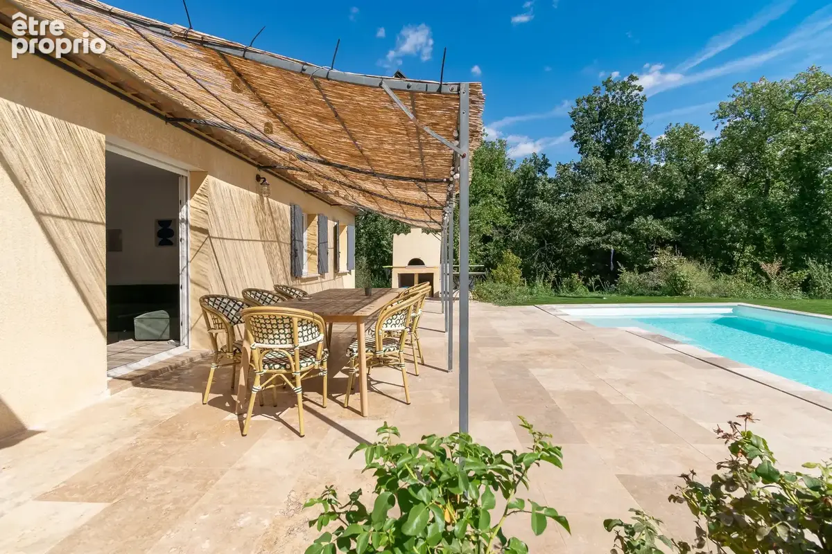 Maison individuelle 5 p 110 m2 avec piscine + chalet 35 m2 terrain 5280 m2 - photo 4