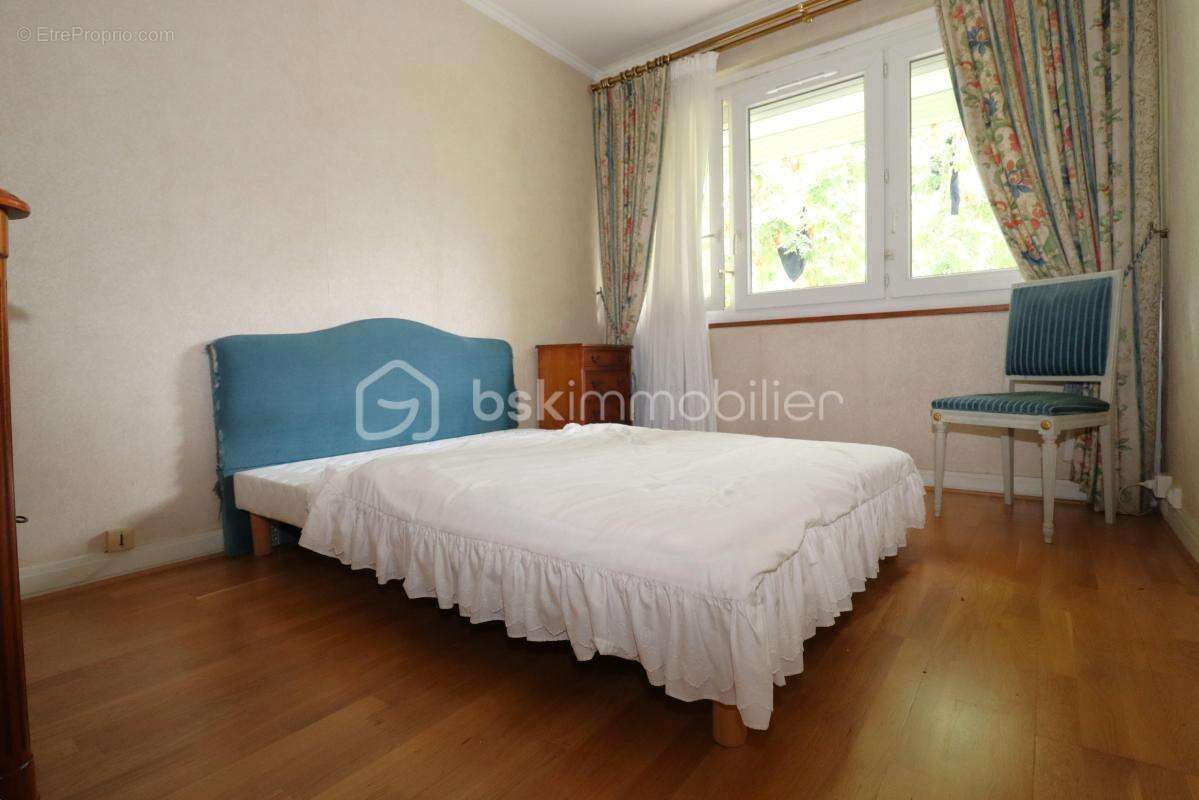 Appartement à RIS-ORANGIS