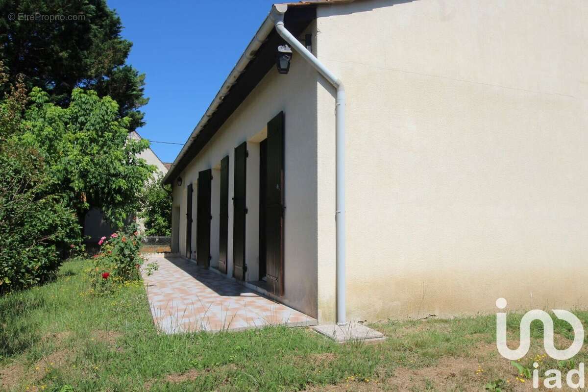 Photo 4 - Maison à COURS-DE-PILE