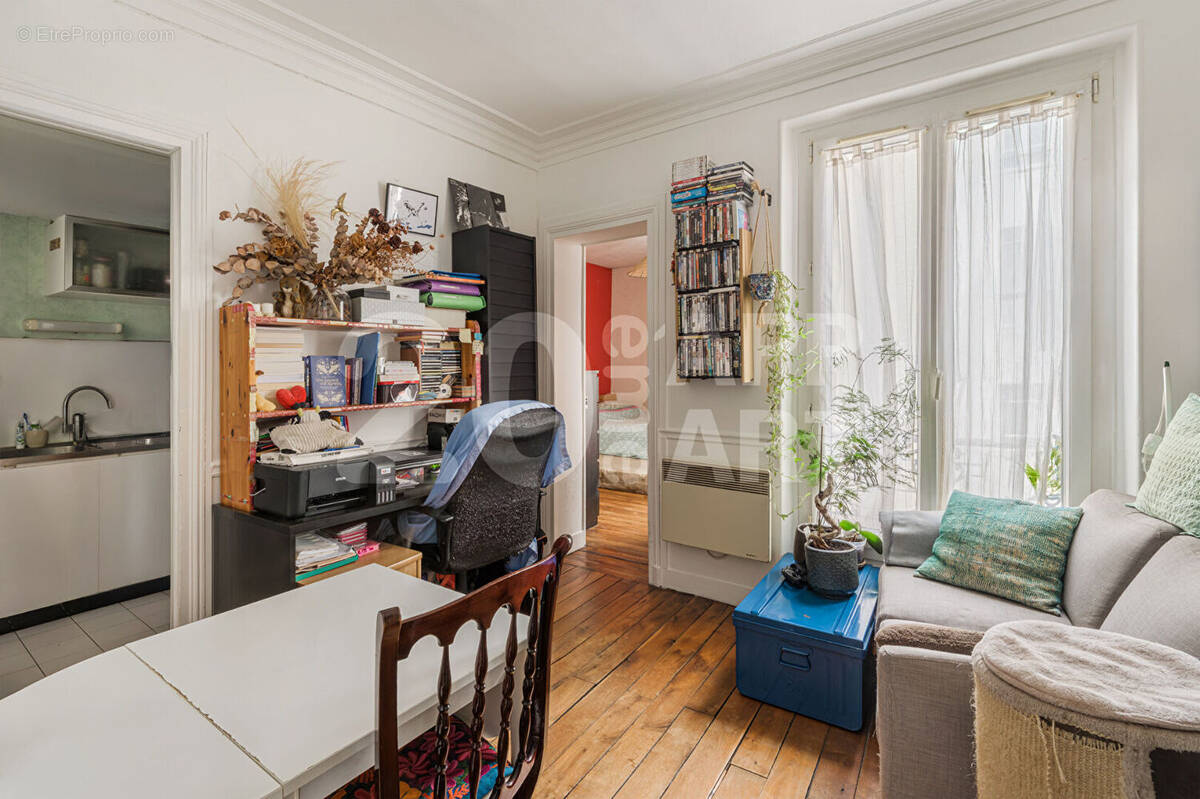 Appartement à PARIS-20E