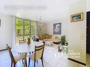 Appartement à COLLONGES-AU-MONT-D'OR