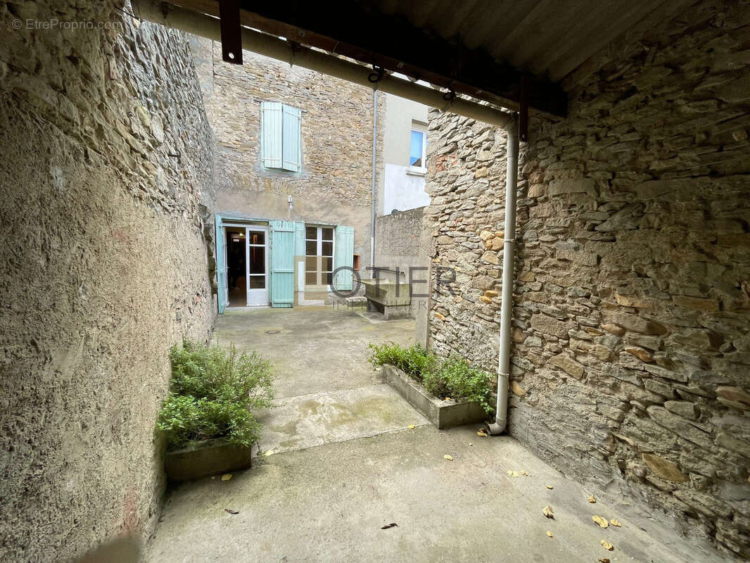 Maison à RIEUX-MINERVOIS