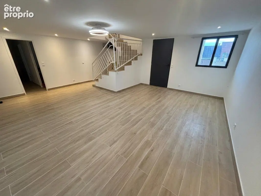 Maison Juziers 8 pièce(s) 195 m2 - photo 14